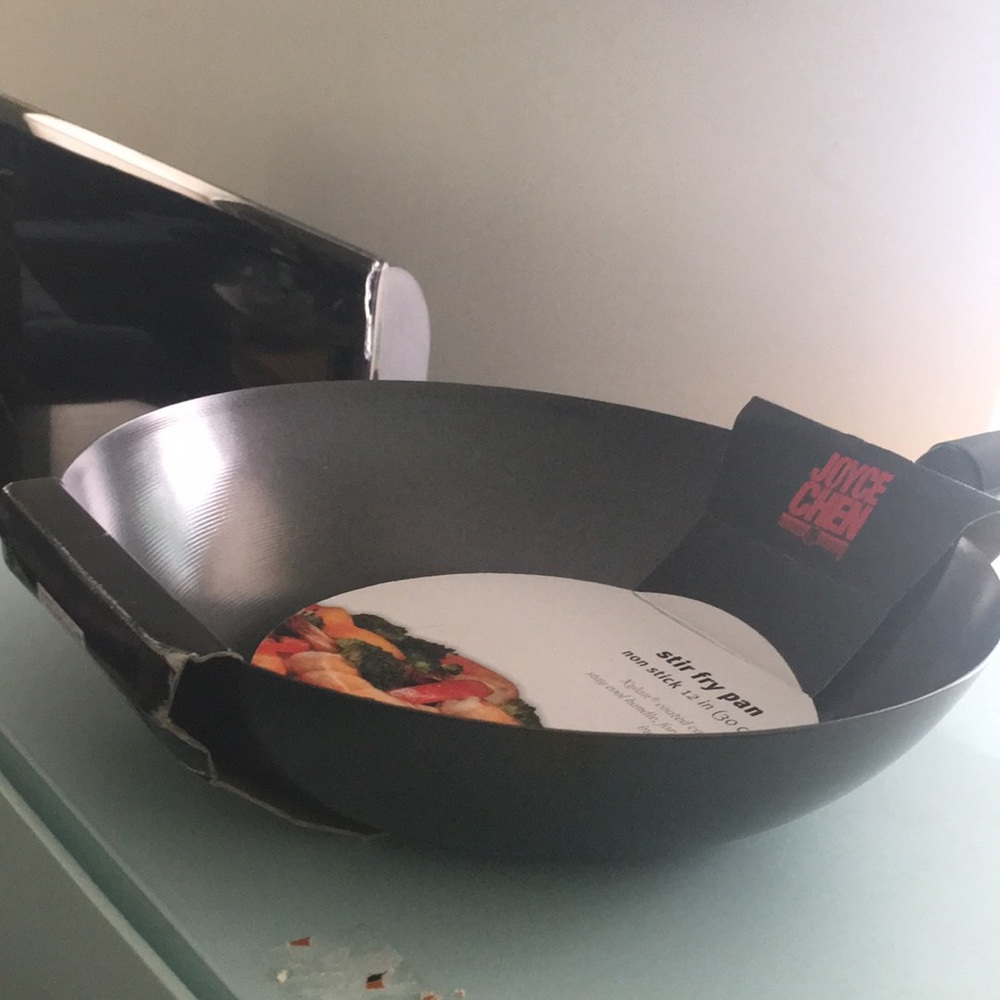 Joyce Chen Stir Fry Pan New!